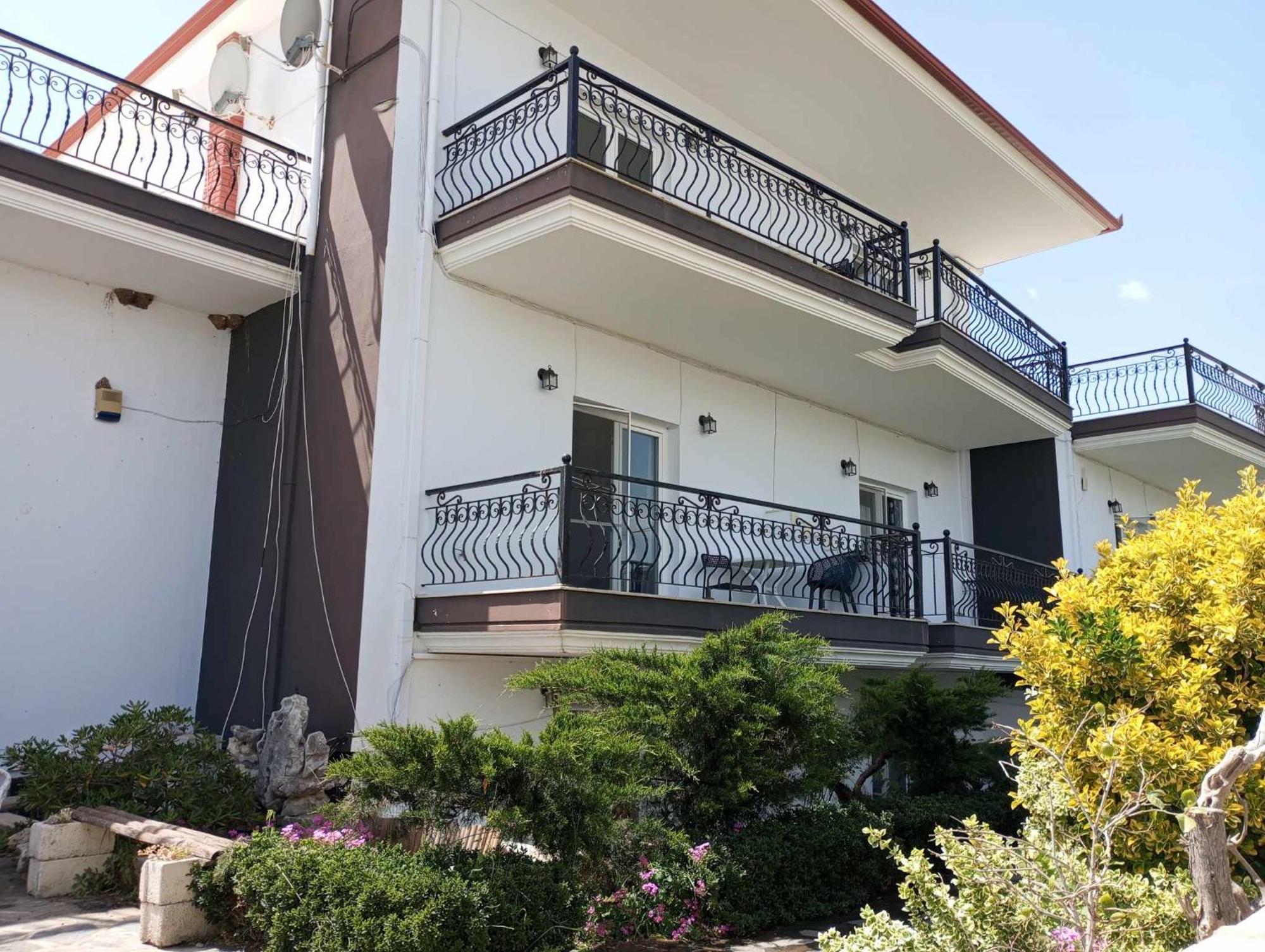 Villa Camellia Vrasna Luaran gambar